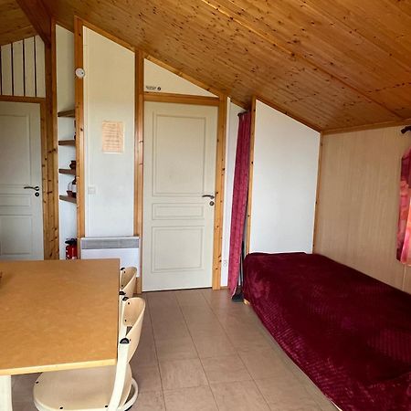 Les Chalets Du Piou Bussieres  Eksteriør bilde