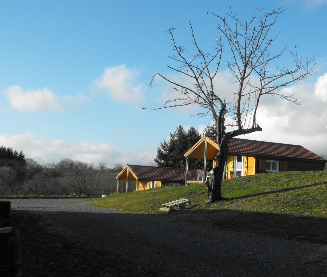 Les Chalets Du Piou Bussieres  Eksteriør bilde